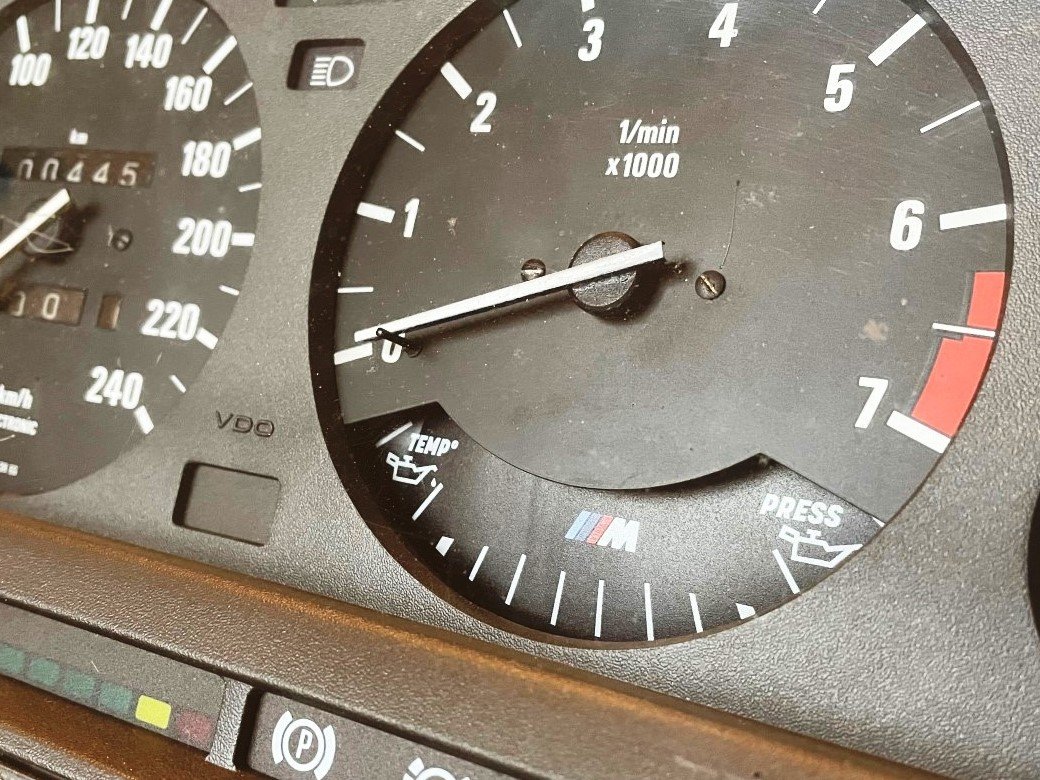 BMW E30 Cluster Gauge for Oil -Temp and Pressure- (2 versions) - Image 7