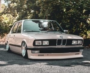 BMW E28 Racing Dynamics grille with double square headlights - abs-plastic