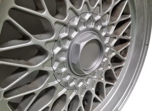 BMW Style 5 16“ 5×120 (waffle style) Aluminum center cap set - Image 6