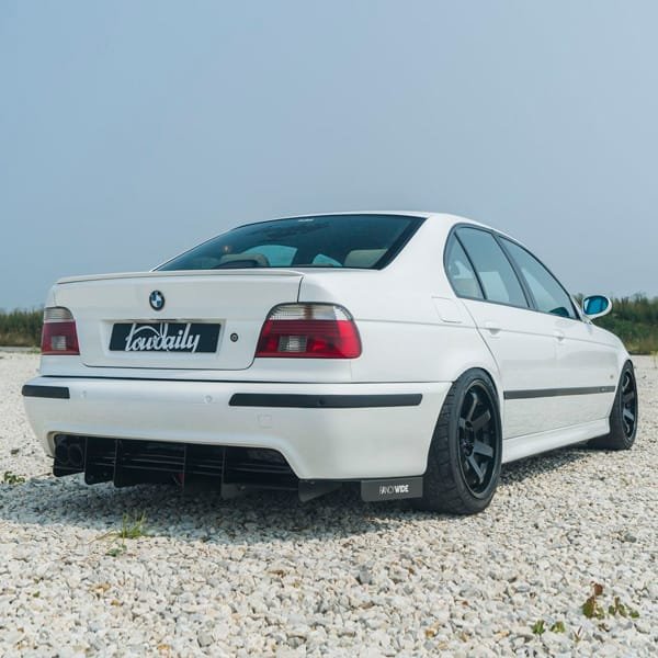 BMW E39 FancyWide Rear Full Diffuser