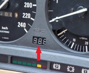 BMW E30 Instrument Cluster Voltmeter (module with holder)
