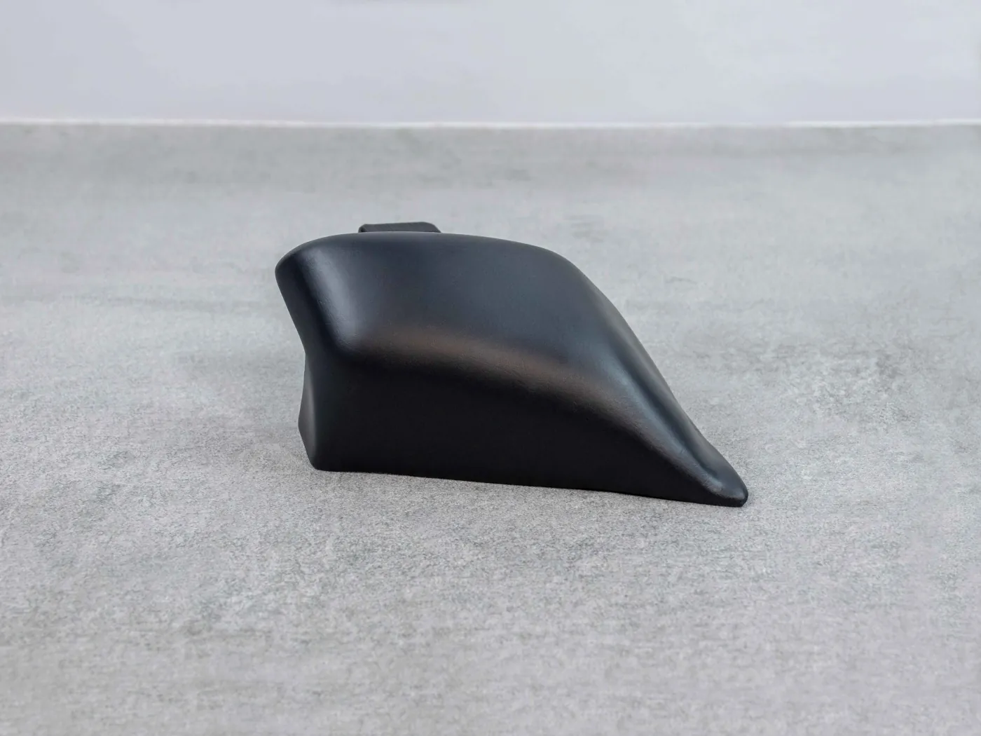 BMW e30 M-Tech 1 bumper end pieces – 51121953711/ 51121953712 - Image 5
